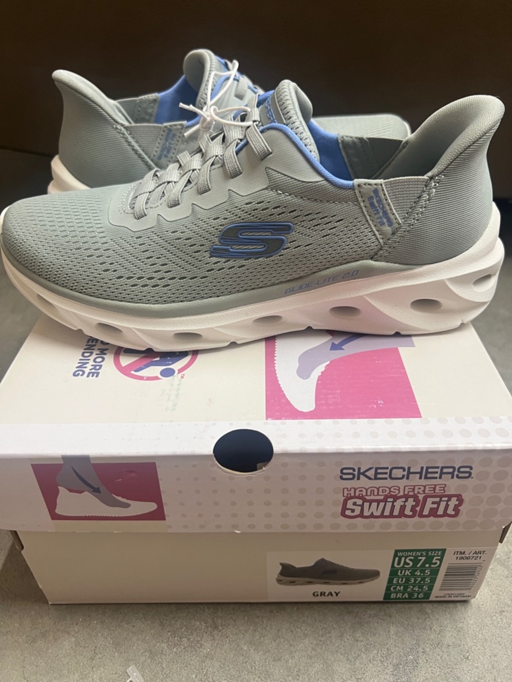 Skechers Swift Fit Glide‑Lite 2.0 Sneakers in Gray with Blue Lining
